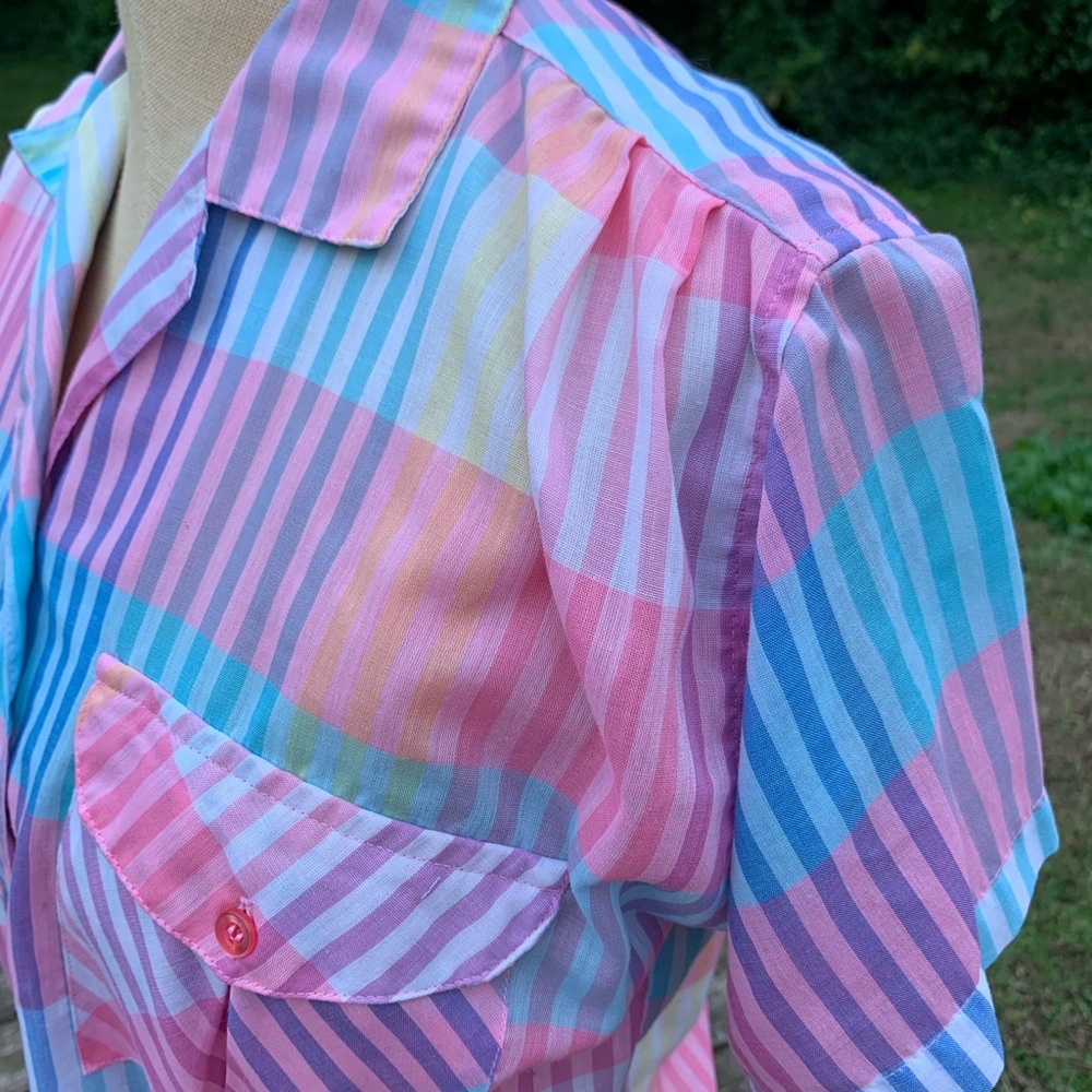 Short Sleeve Stripe and Plaid Button-Up - Picture 5 of 8